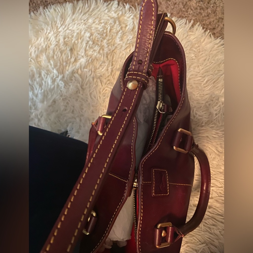 Dooney and Bourke florentine leather satchel - Picture 8 of 10